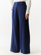 Calça Alfaiataria com Bolso e Pespontos Selene
