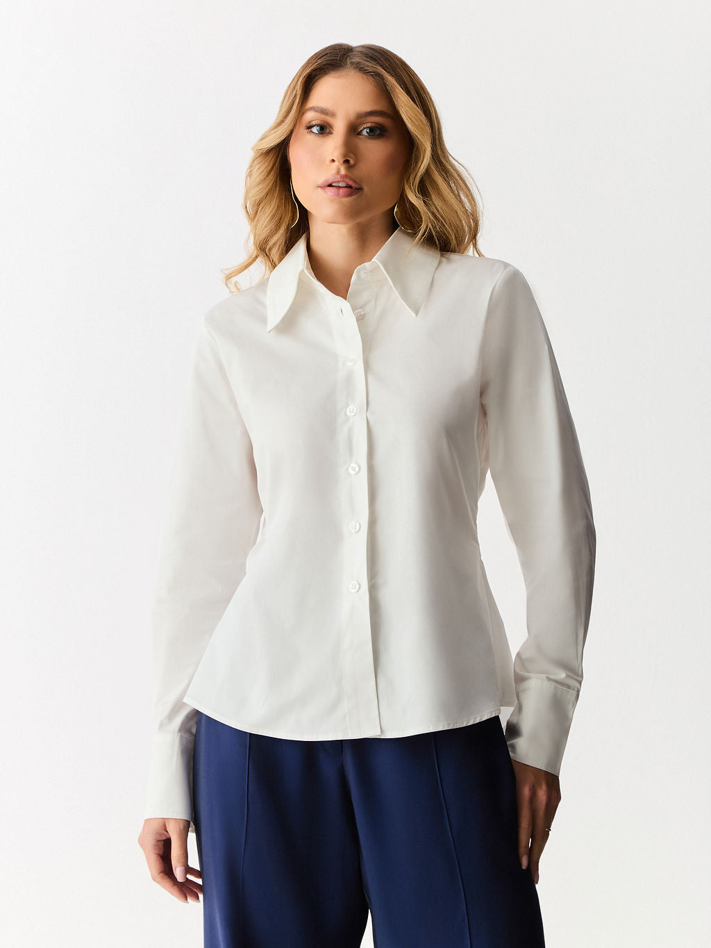 Camisa Acinturada com Carcela Off White