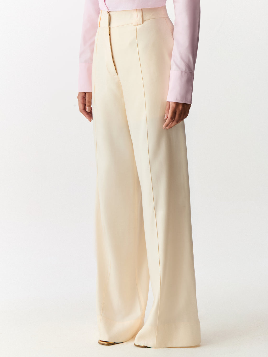 Calça Alfaiataria com Bolso e Pespontos Creme