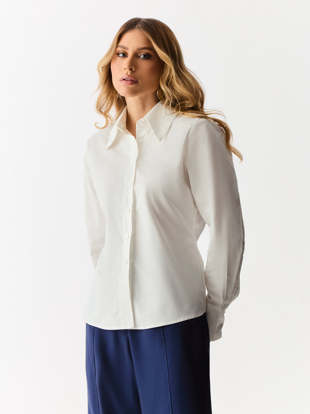 Camisa Acinturada com Carcela Off White